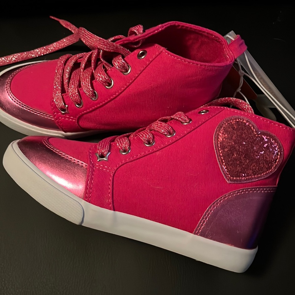 NWT Gymboree high tops size 1